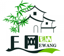 急忙变道直奔出口而忽视了观察路况这样做极易引发事故